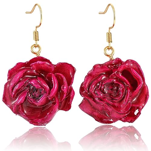 How to Wear Viva Magenta this Fall and Winter How to Wear Viva Magenta this Fall and Winter