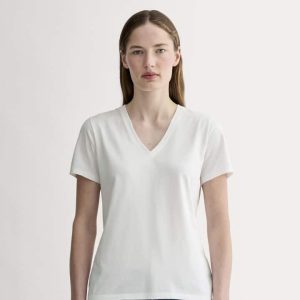 The Ultimate White T-shirt